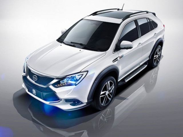 BYD Tang фото