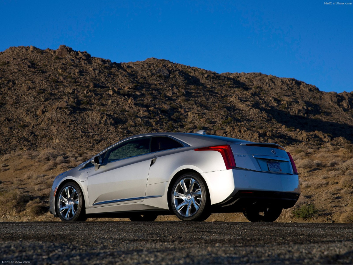 Cadillac ELR фото 111015