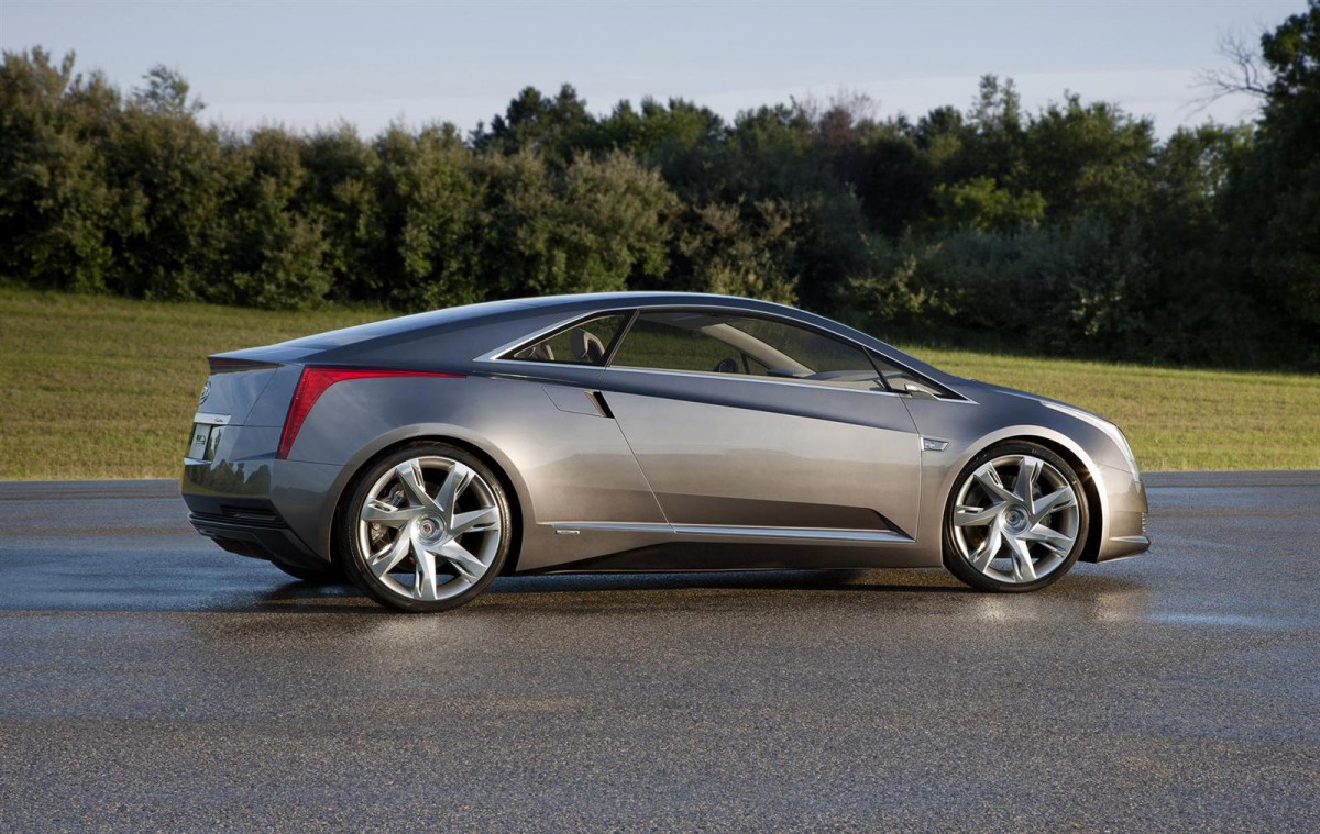 Cadillac ELR фото 111023