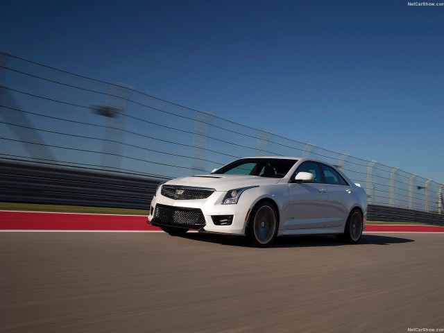 Cadillac ATS-V Sedan фото