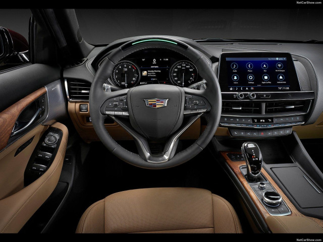 Cadillac CT5 фото