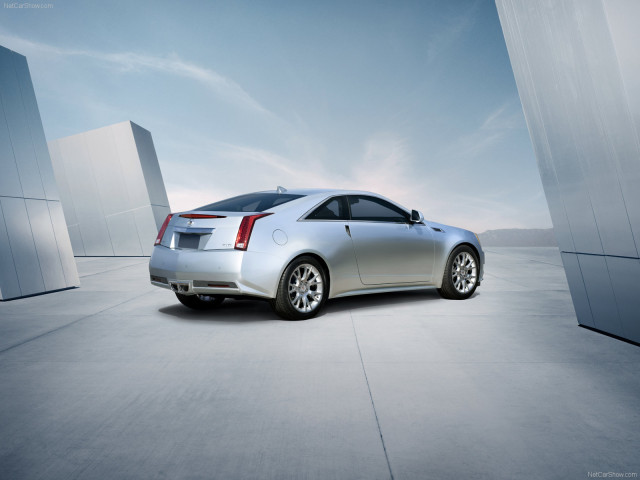 Cadillac CTS Coupe фото