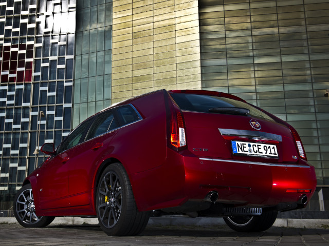 Cadillac CTS Sport Wagon фото