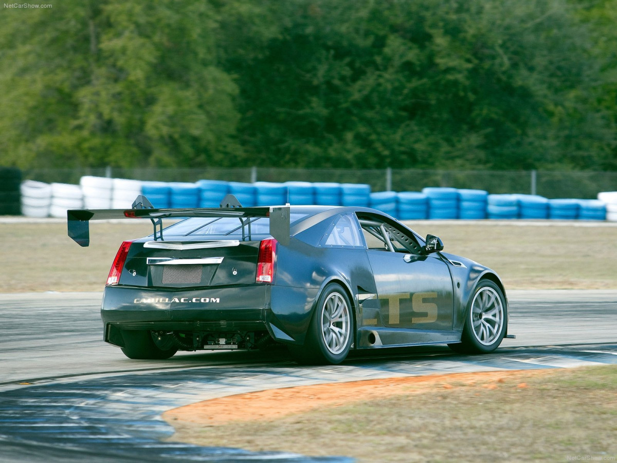 Cadillac CTS-V Coupe Race Car фото 117905