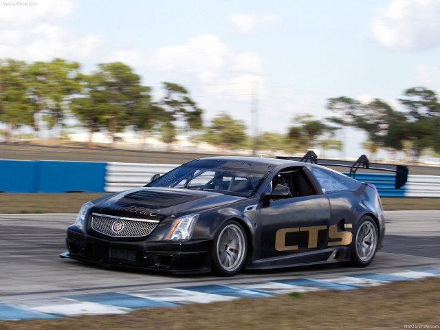 Cadillac CTS-V Coupe Race Car фото