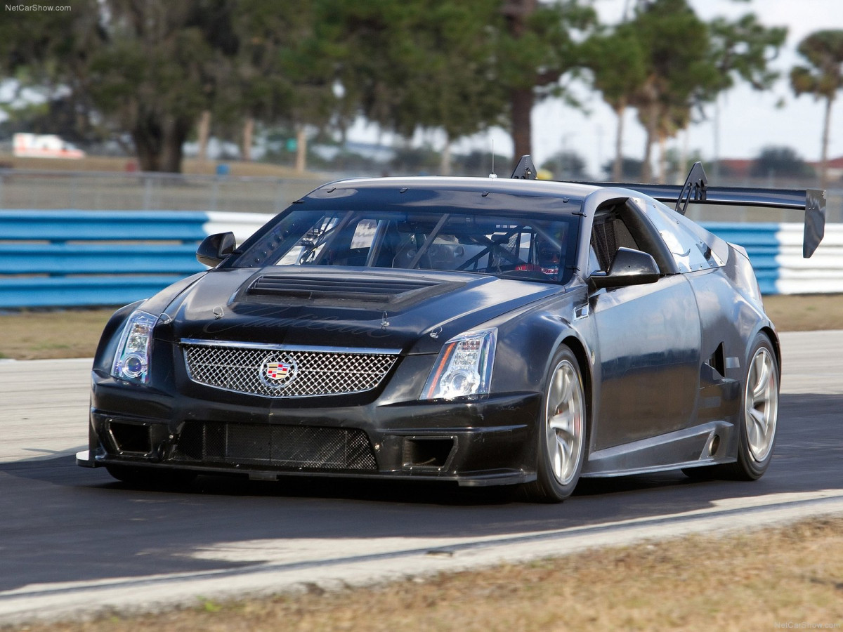 Cadillac CTS-V Coupe Race Car фото 117919