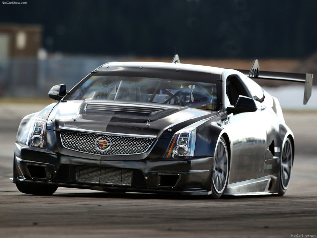 Cadillac CTS-V Coupe Race Car фото