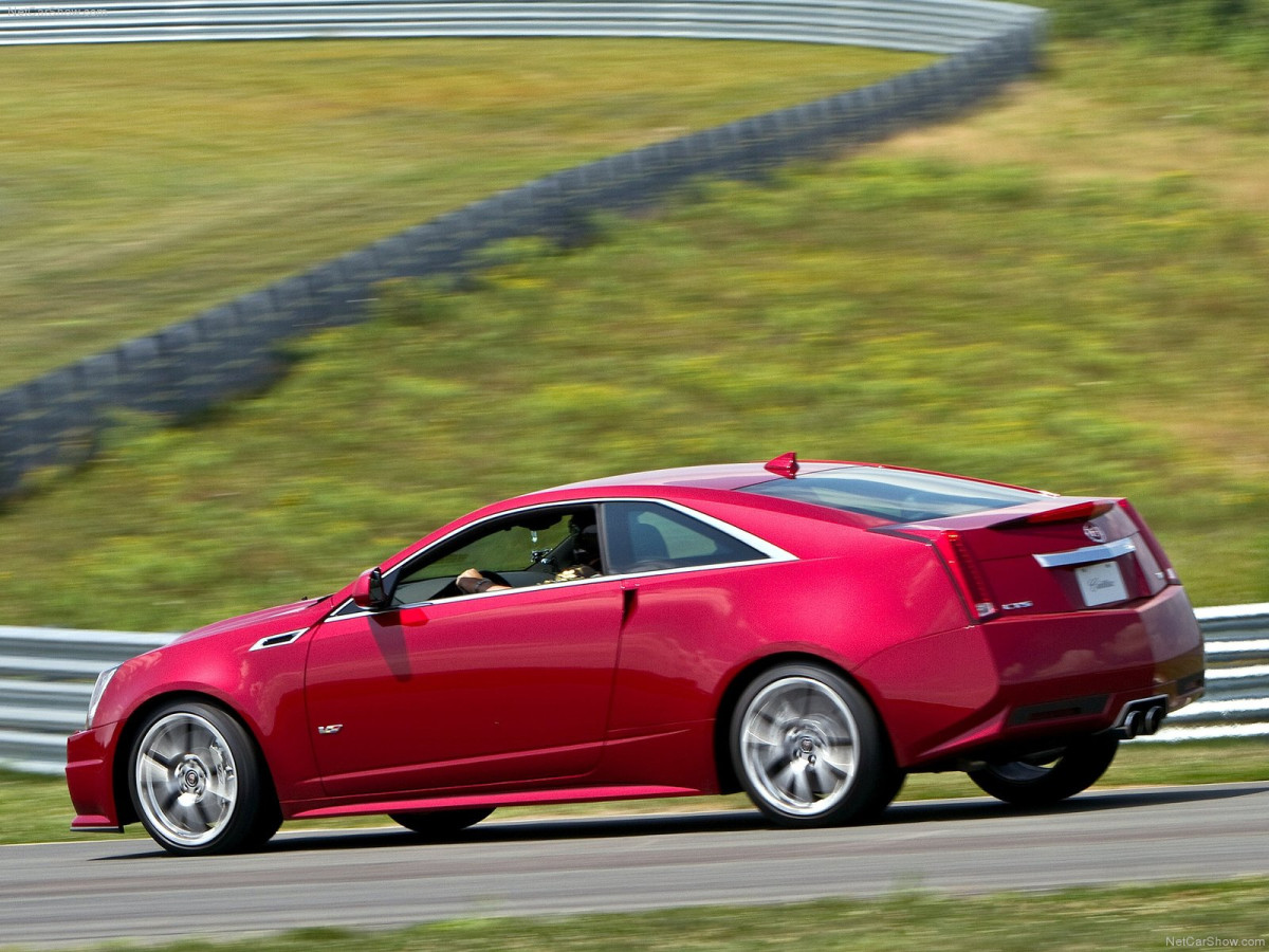 Cadillac CTS-V Coupe фото 117942