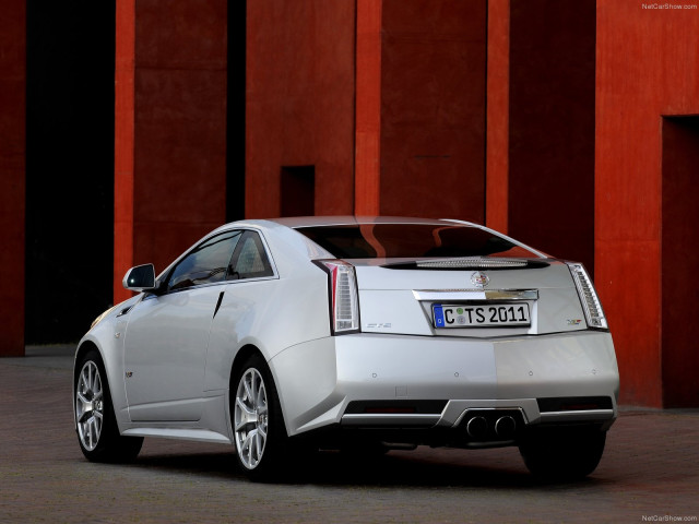 Cadillac CTS-V Coupe фото