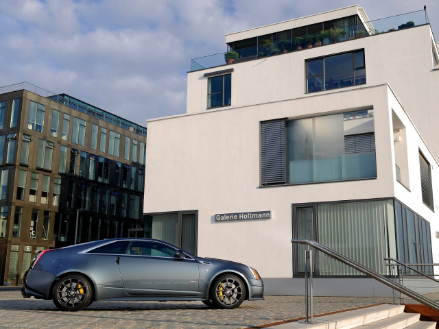 Cadillac CTS-V Coupe фото