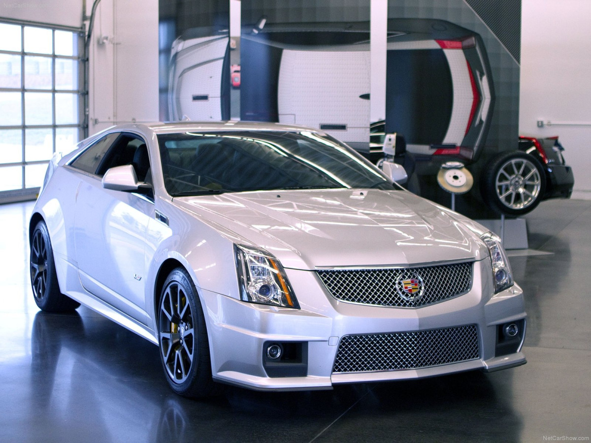 Cadillac CTS-V Coupe фото 117968