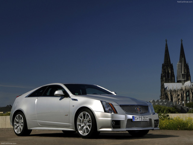 Cadillac CTS-V Coupe фото