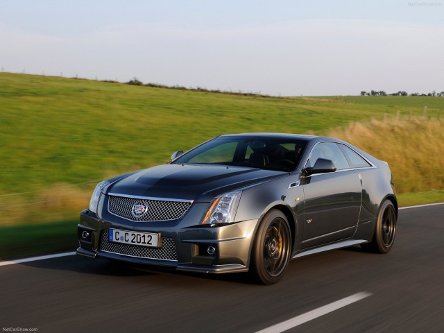 Cadillac CTS-V Coupe фото