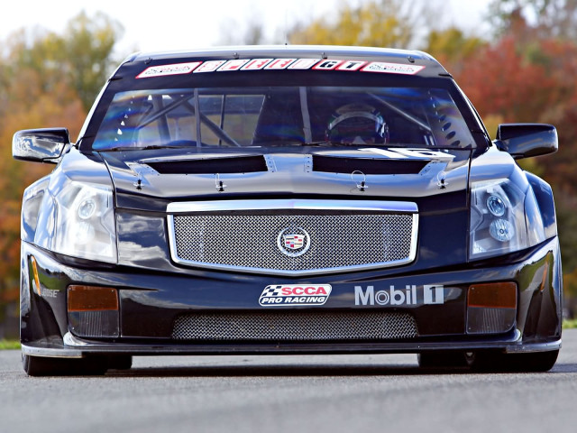 Cadillac CTS-V Race Car фото