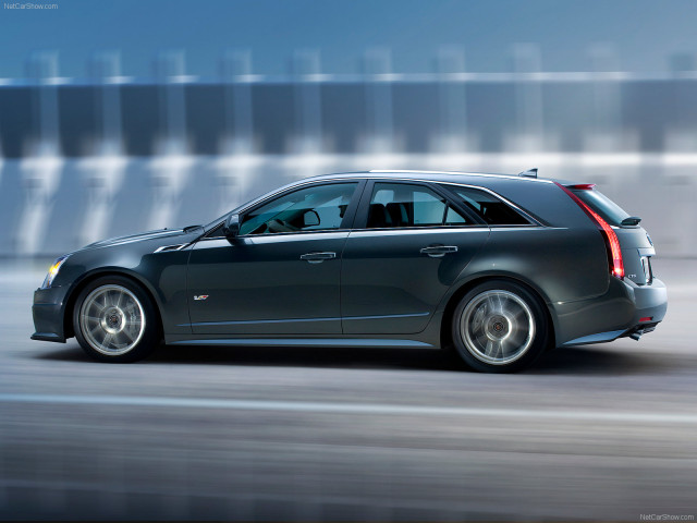 Cadillac CTS-V Sport Wagon фото