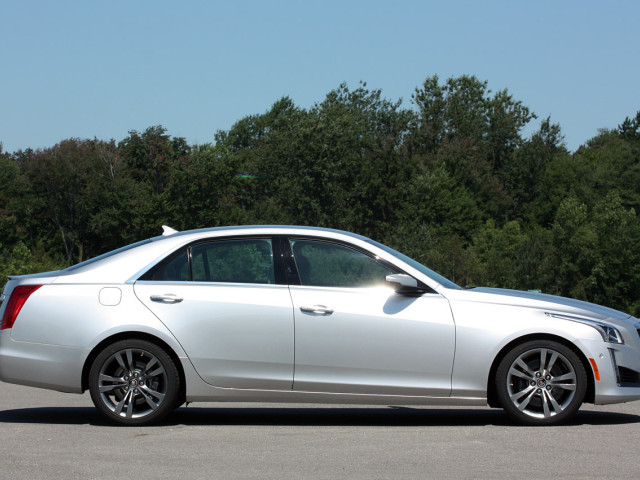 Cadillac CTS-V фото