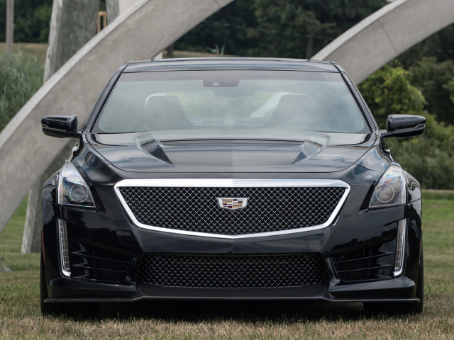 Cadillac CTS-V фото