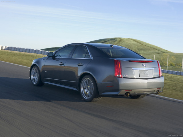 Cadillac CTS-V фото