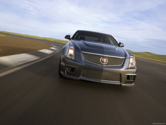 Cadillac CTS-V фото