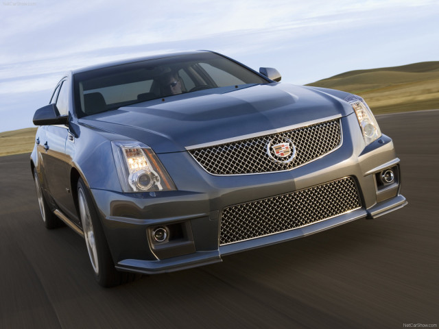 Cadillac CTS-V фото