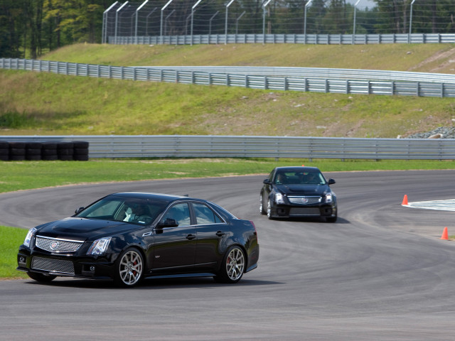 Cadillac CTS-V фото