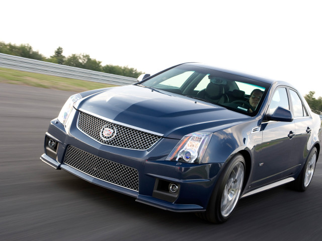 Cadillac CTS-V фото