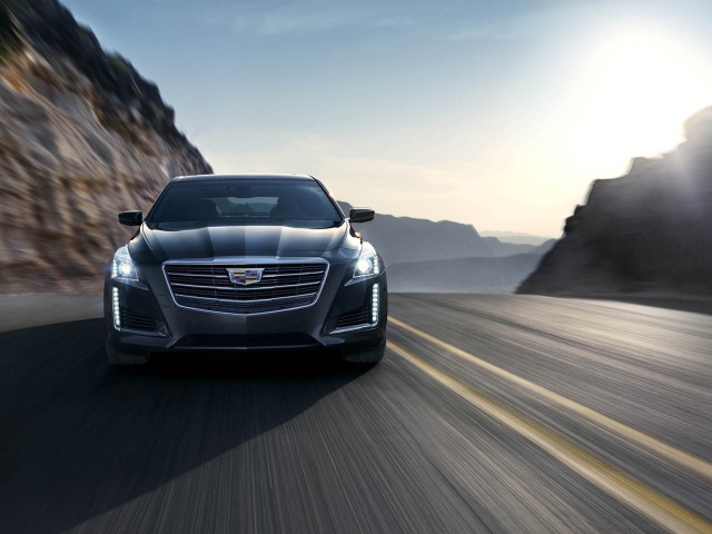 Cadillac CTS фото