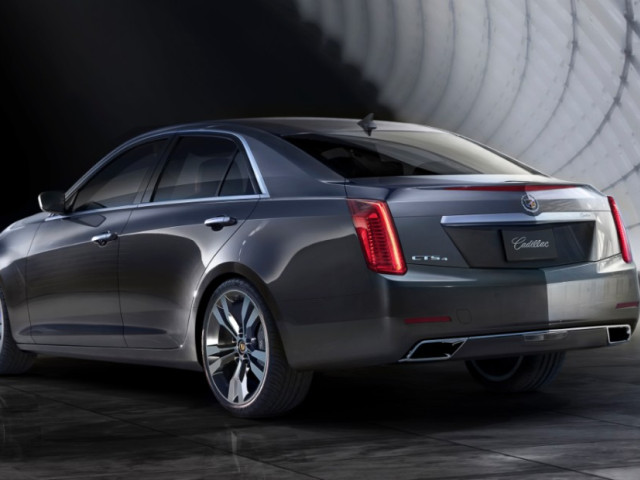 Cadillac CTS фото