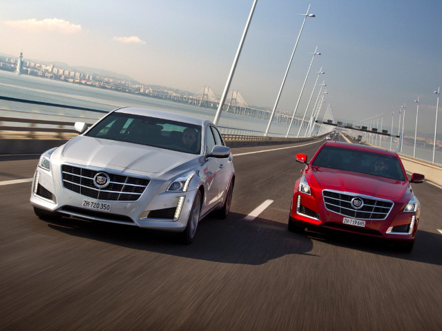 Cadillac CTS фото