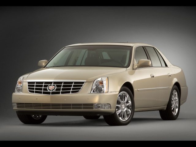 Cadillac DTS фото