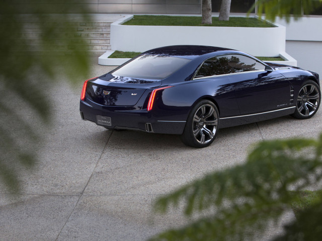 Cadillac Elmiraj фото