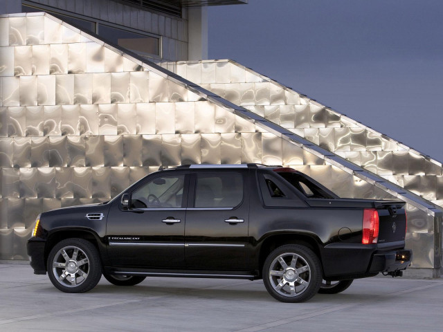 Cadillac Escalade EXT фото