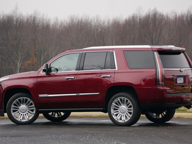 Cadillac Escalade фото