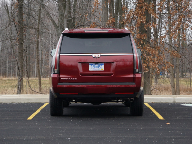 Cadillac Escalade фото