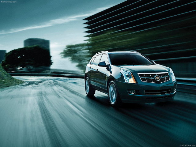 Cadillac SRX фото