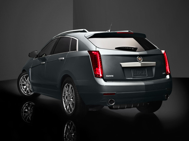 Cadillac SRX фото