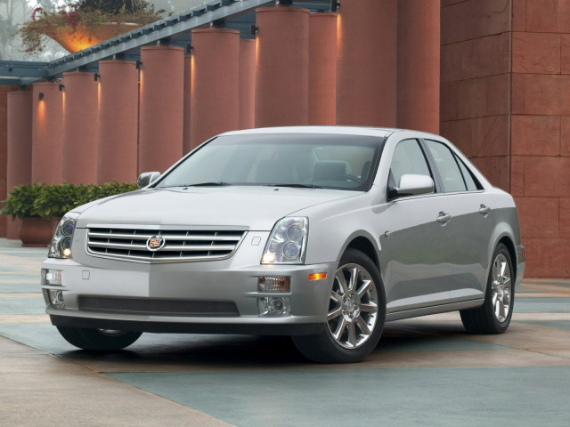 Cadillac STS фото