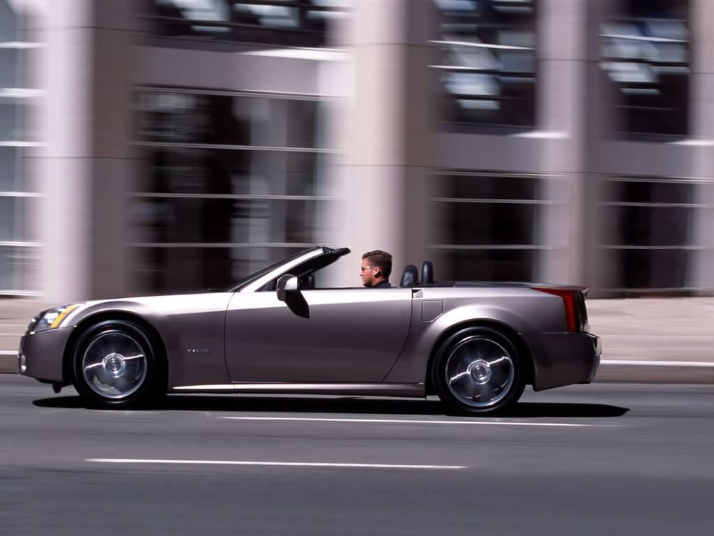 Cadillac XLR фото 7969