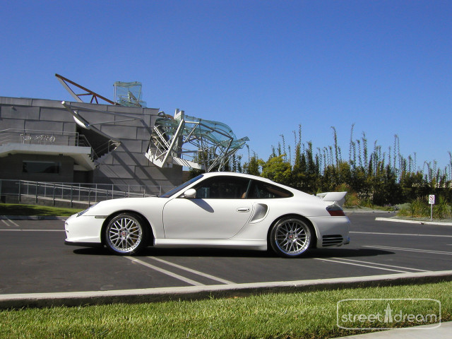 Cargraphic Porsche 996 GT2 фото