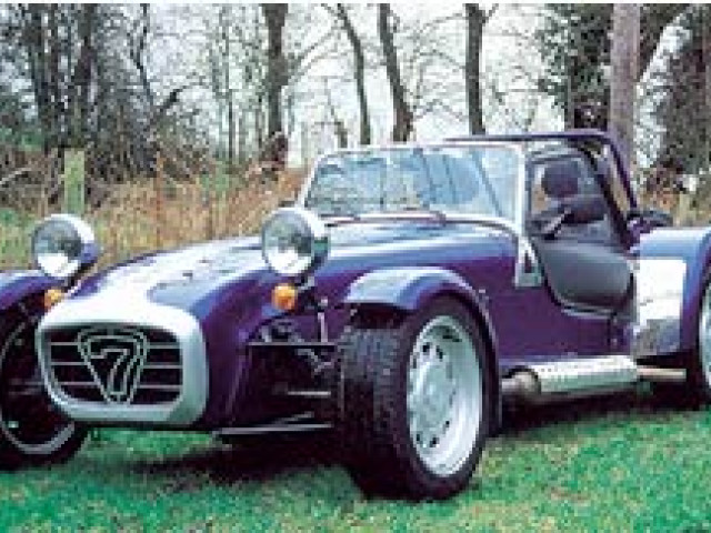 Caterham Roadsport фото