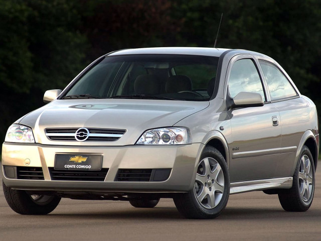 Chevrolet Astra фото