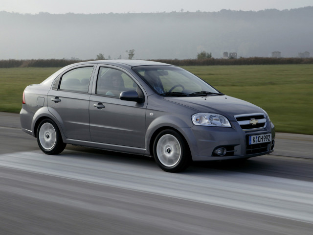 Chevrolet Aveo Sedan фото