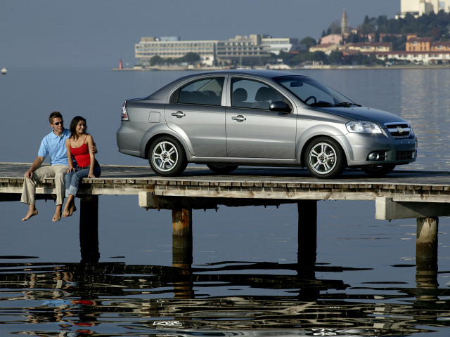 Chevrolet Aveo Sedan фото