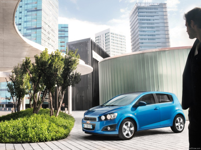 Chevrolet Aveo фото