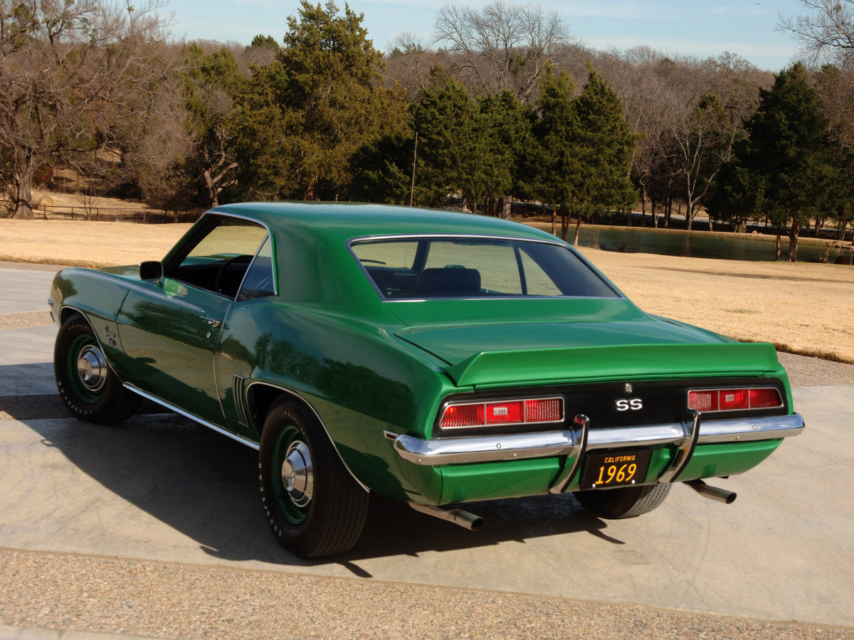 Chevrolet Camaro I  фото 88957