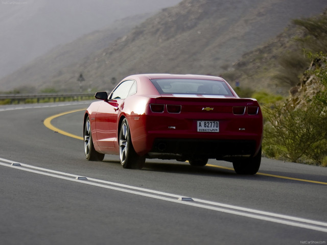 Chevrolet Camaro SS фото