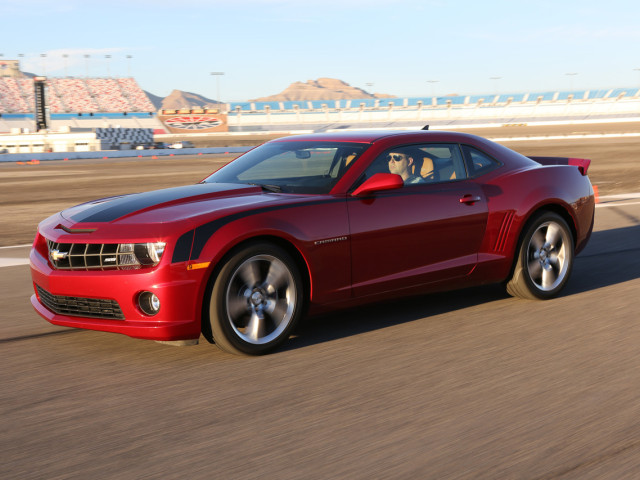 Chevrolet Camaro фото