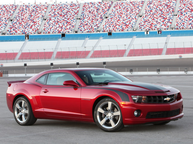 Chevrolet Camaro фото