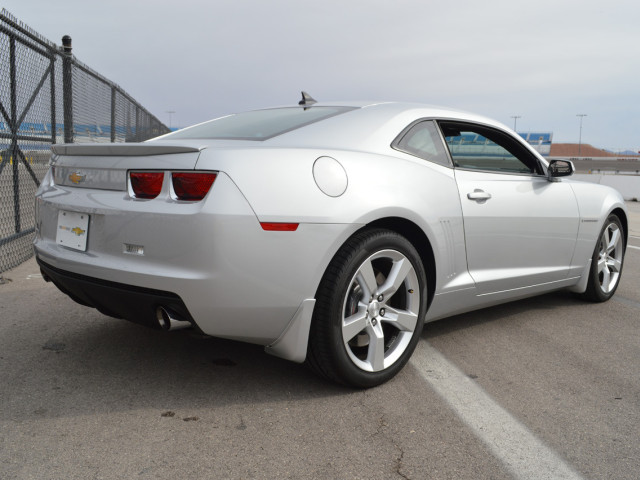 Chevrolet Camaro фото