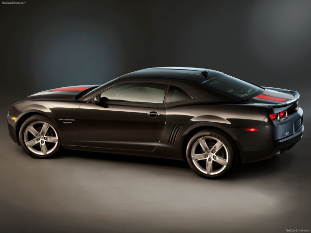 Chevrolet Camaro фото